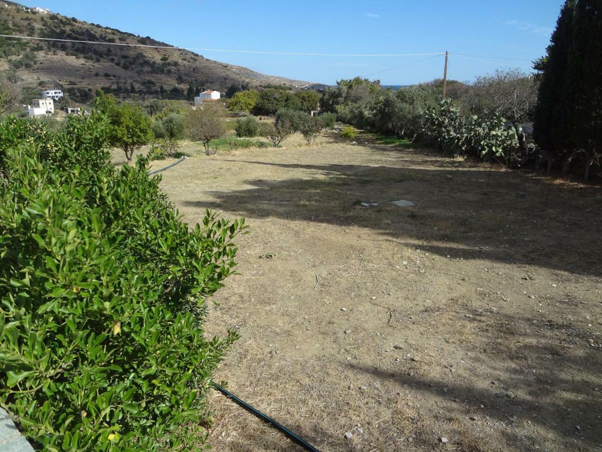 Villa House In The Grass Land. Ormos  Exterior foto