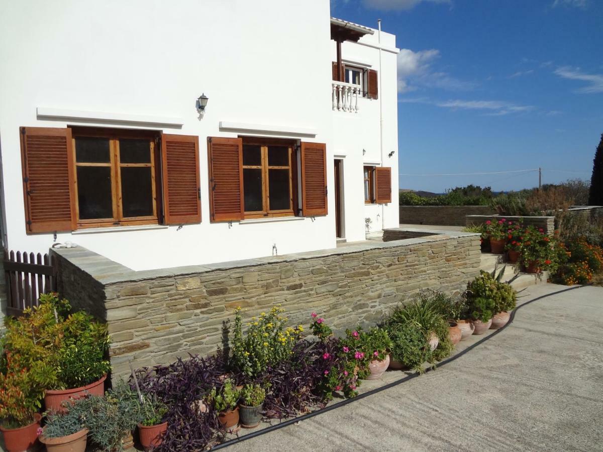 Villa House In The Grass Land. Ormos  Exterior foto